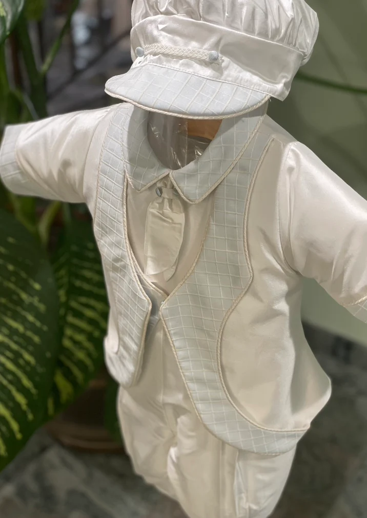 Piccolo Bacio Boys' Feliciano Baptism Outfit with Subtle Contrast - Image 7