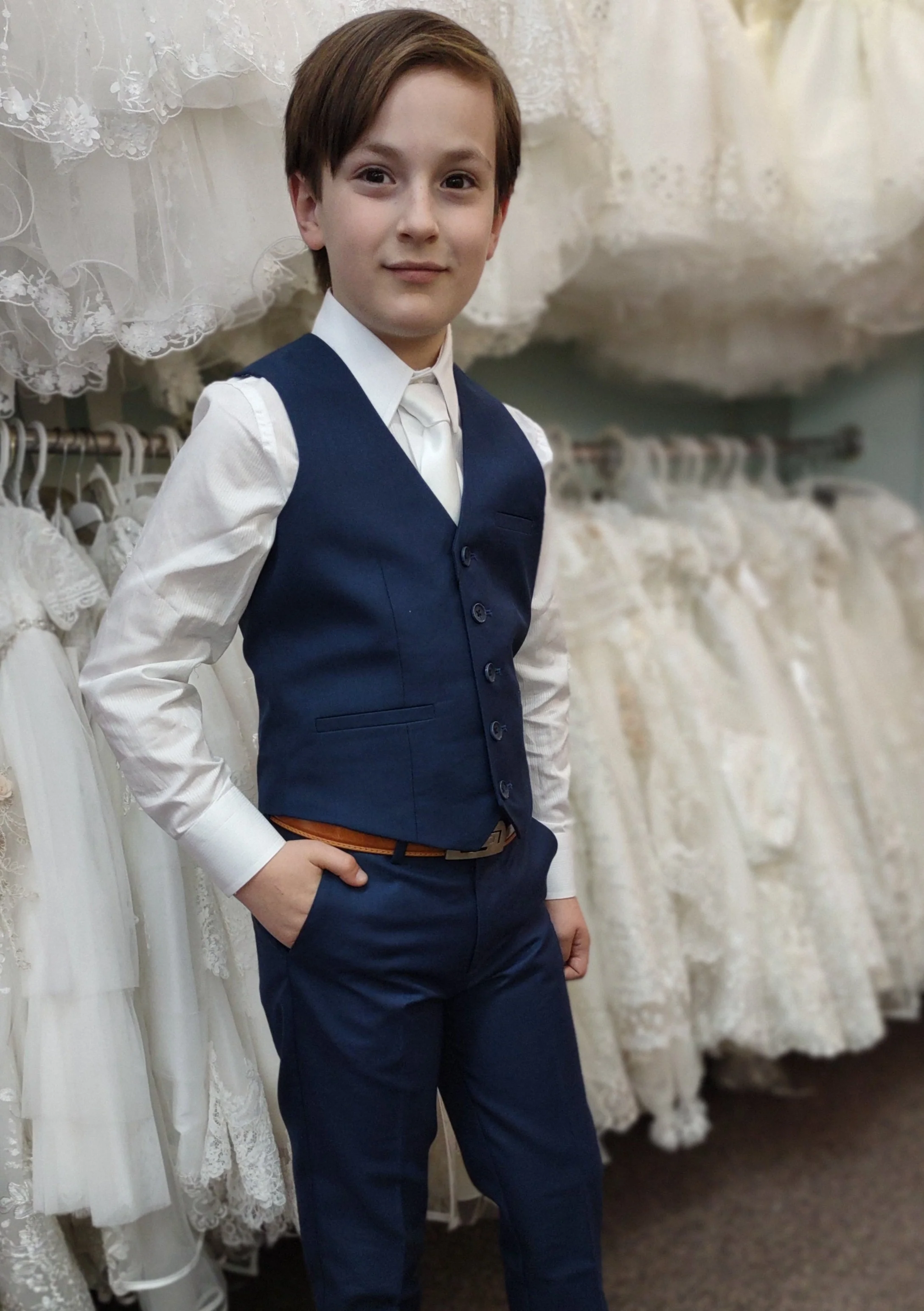 Leo & Zachary Boys Navy 3 Piece Suit - Image 4