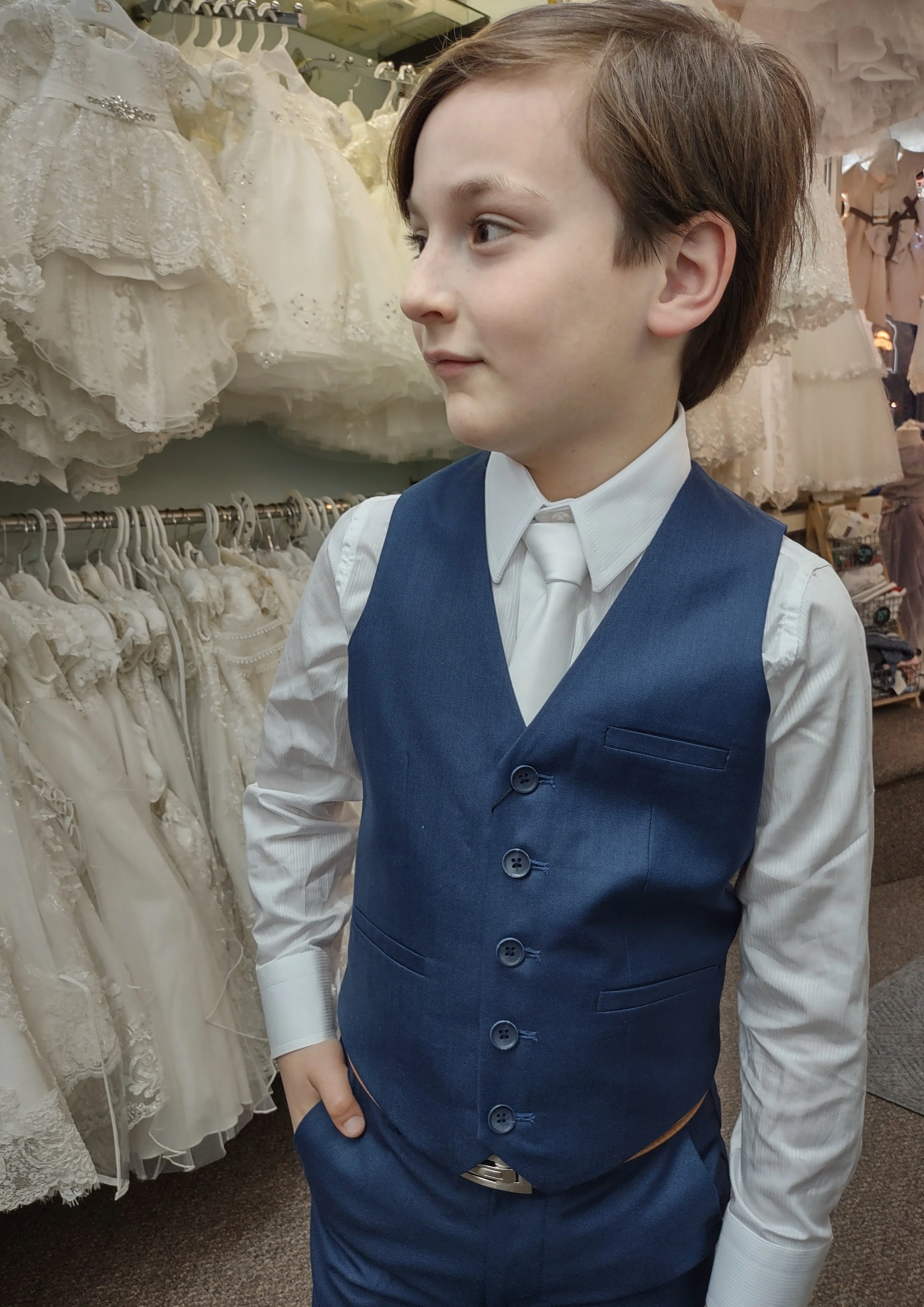 Leo & Zachary Boys Navy 3 Piece Suit - Image 5